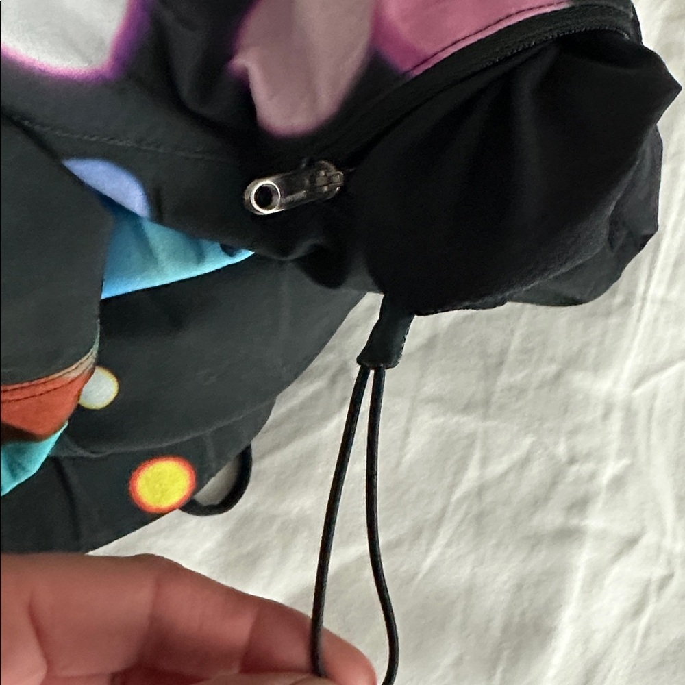 Lululemon T.H.E. Short H2O Colorful Blink Me Rare Swim Shorts Small - Picture 8 of 8